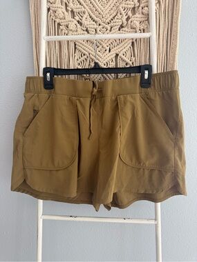 All in Motion Shorts
